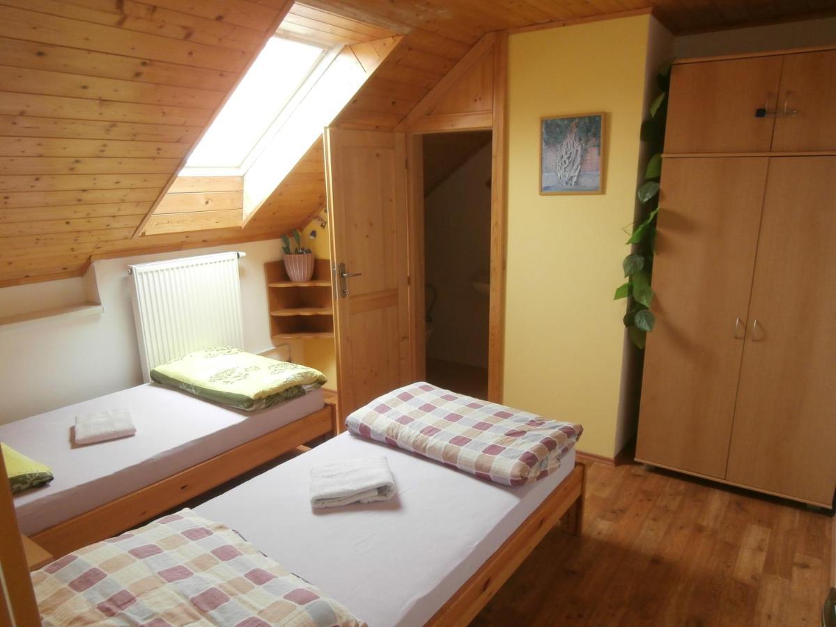 Penzion Svata Trojice Trhové Sviny Exteriör bild